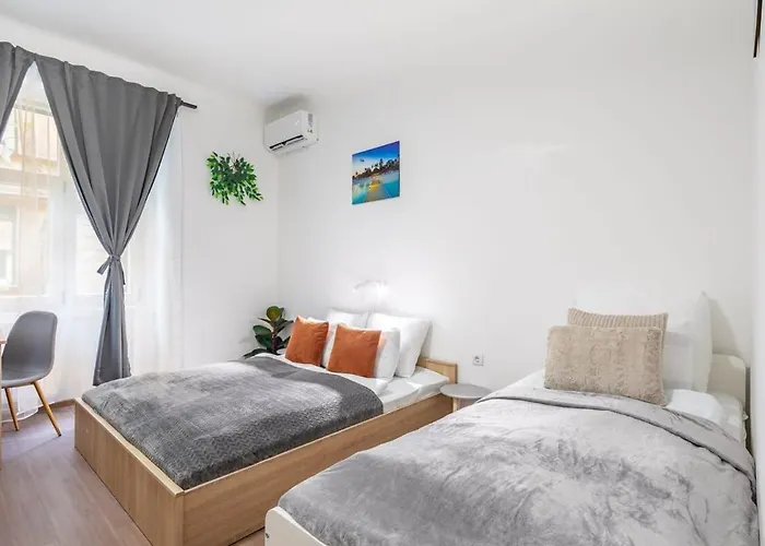 Central New Studio - Simple Stay