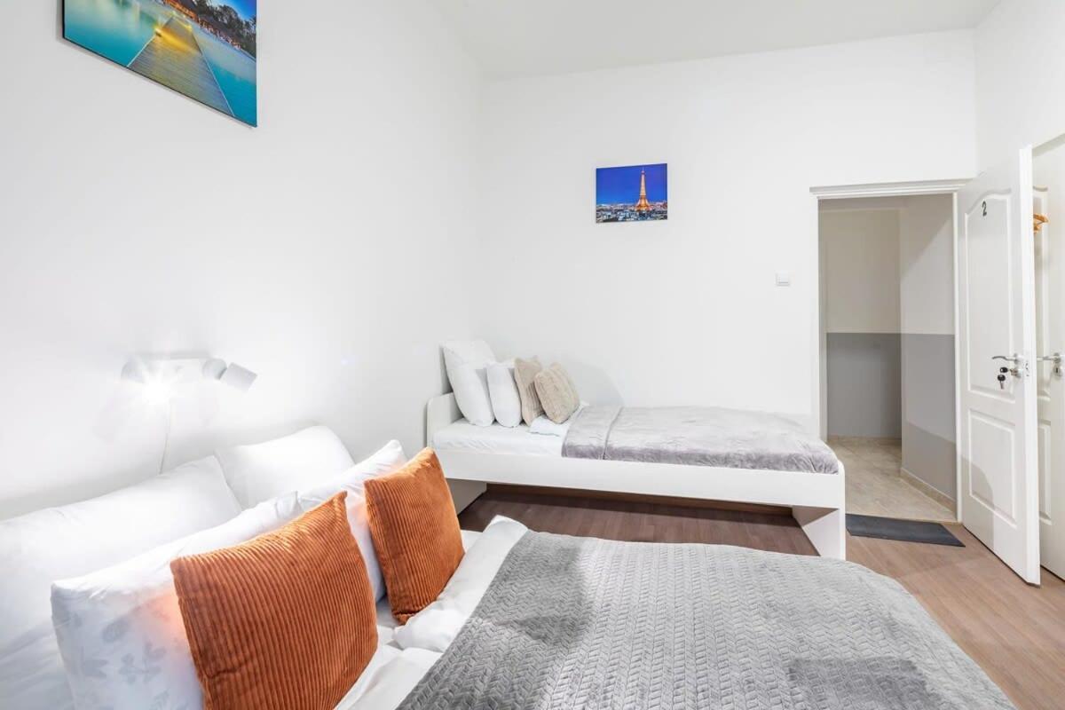 New - Simple Apartament Budapeszt